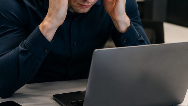 Controversial Email Sparks Backlash: Discount Website Issues Apology