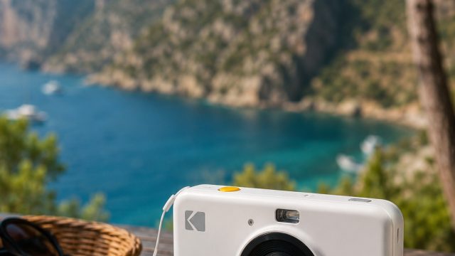 Unlock Your Summer Adventures with the Kodak Snapic A1 Camera
